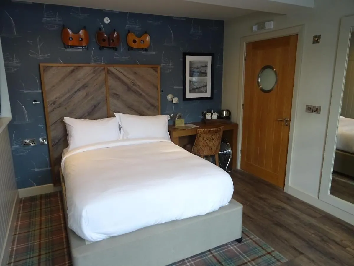 The Boathouse Inn & Riverside Rooms Chester Birleşik Krallık