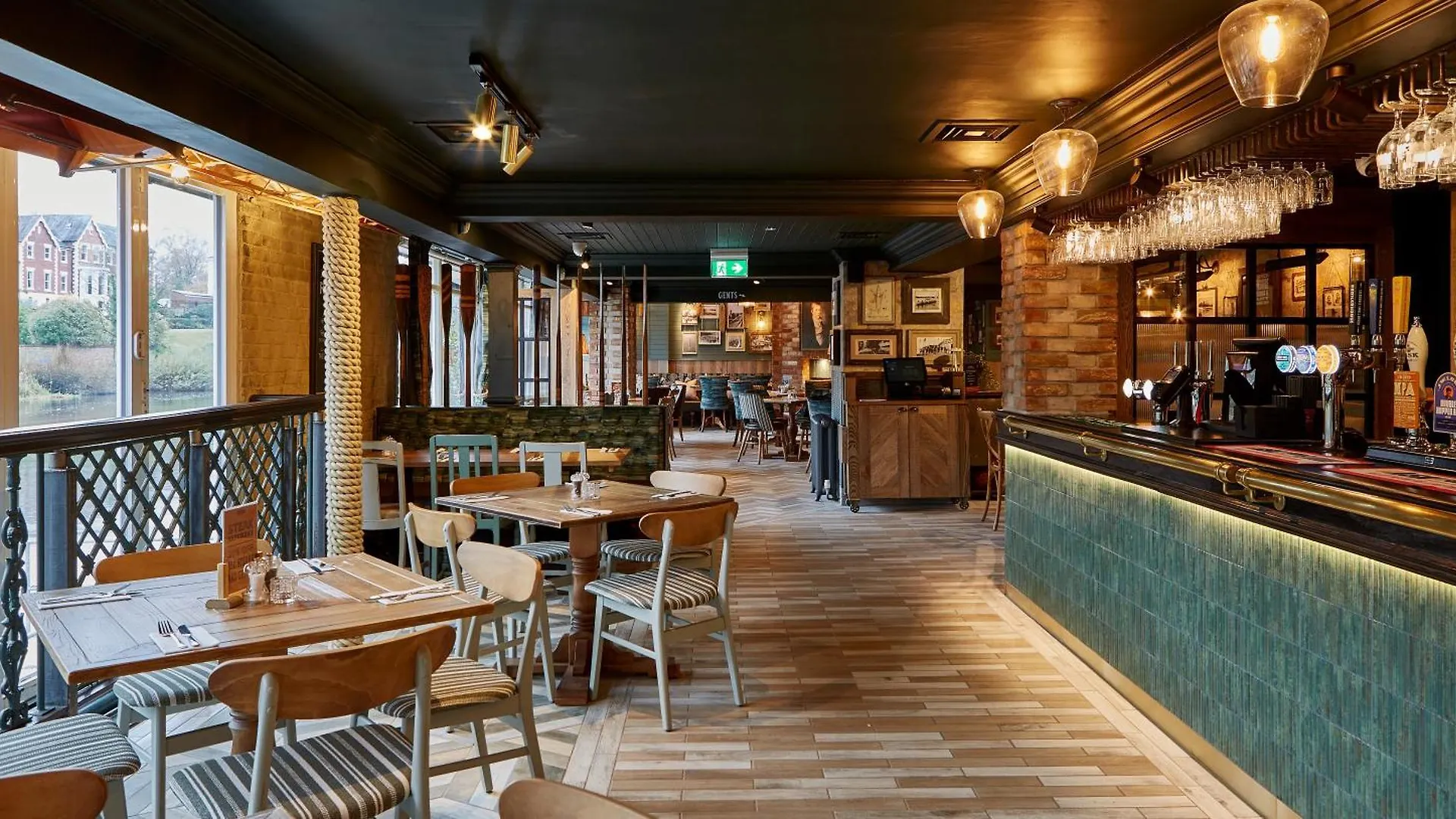 ****  The Boathouse Inn & Riverside Rooms Chester Storbritannien