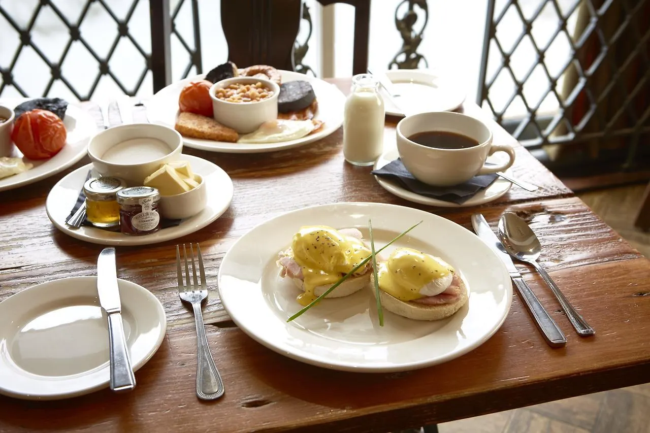 The Boathouse Inn & Riverside Rooms Chester 4*,  Storbritannien
