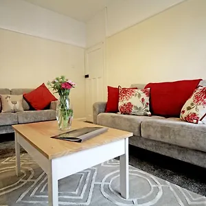 Handbridge House Apartment