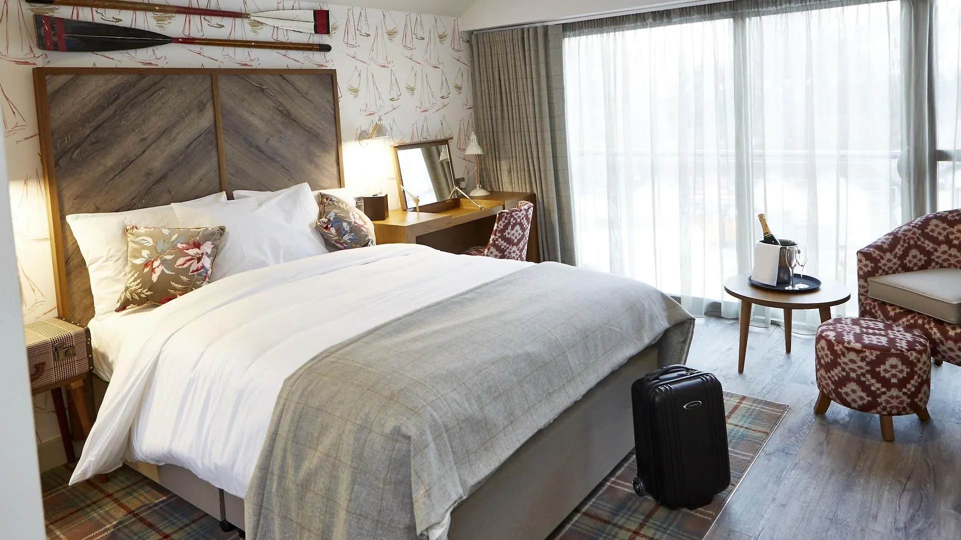 The Boathouse Inn & Riverside Rooms تشيستر