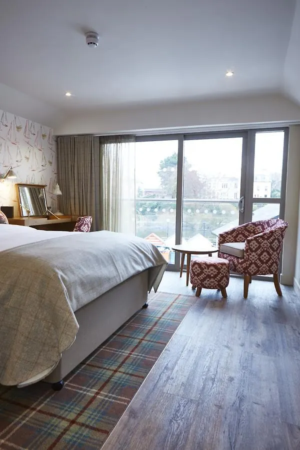 The Boathouse Inn & Riverside Rooms Chester 4*,  Großbritannien